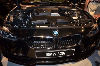 BMW تطلق الفئة السادسة والجيل السادس من الفئة الثالثة في بيروت